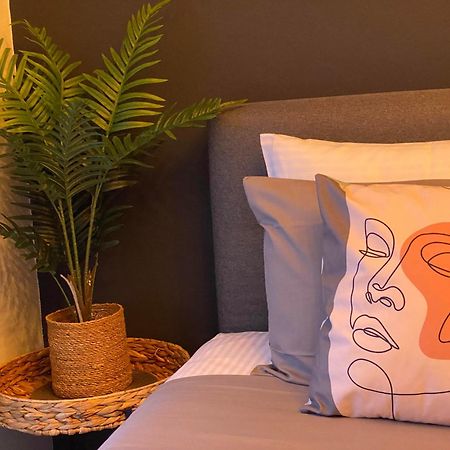 B6 Coquette Apartment Nea Chili Ngoại thất bức ảnh