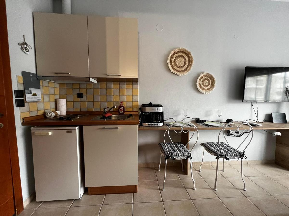 B6 Coquette Apartment Nea Chili Ngoại thất bức ảnh